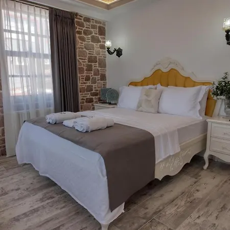 Ξενοδοχείο Cunda Taka