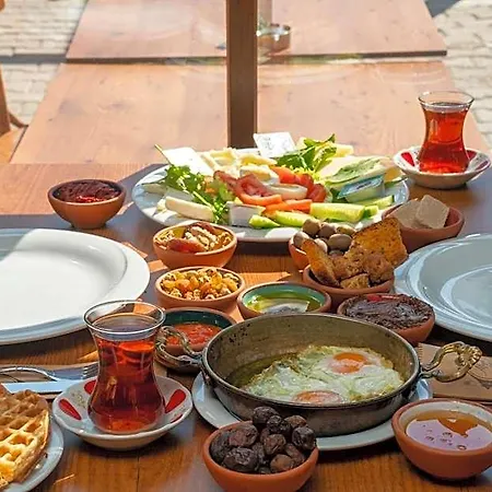 Cunda Taka Ayvalı